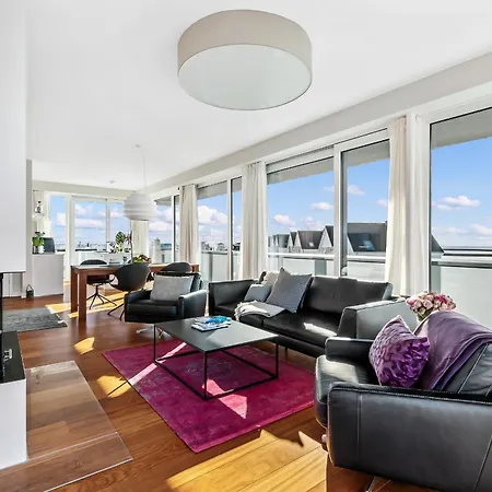 Sky - Exlusives Penthouse Mit Panoramameerblick, Dachterrasse Und Kamin Apartment